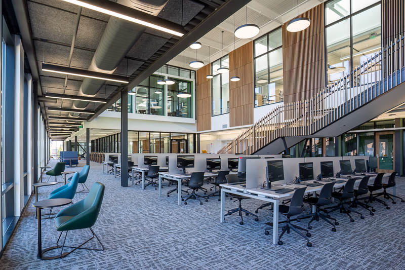 Tech Hub / Media Commons