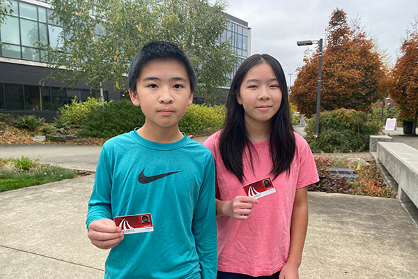 Everett Community College’s youngest students Ruoyun Li, 13 (right), and her younger brother Qingyun Li, 12 (left)