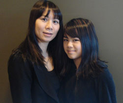 Hahn Ho and her daughter
